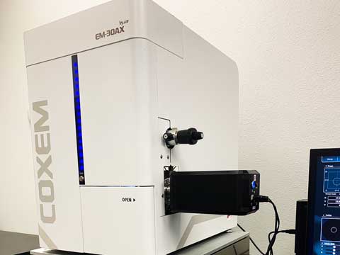 EM-30plus桌面SEM上的PM-100等离子体清洁剂